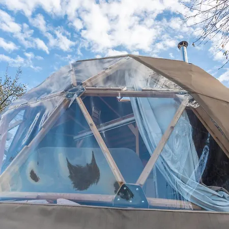 Hébergement de vacances Dome Géodésique Insolite Confort