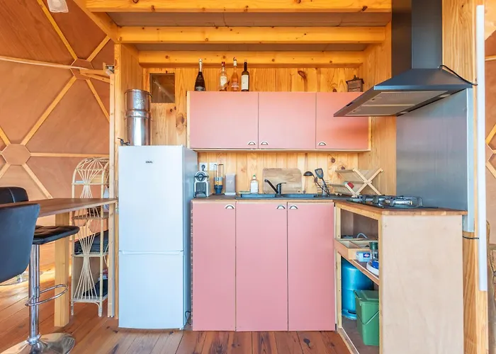 Dome Geodesique Insolite Confort 펜션 세르 카스테