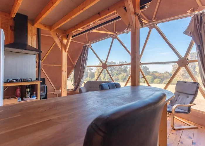 펜션 Dome Geodesique Insolite Confort 세르 카스테