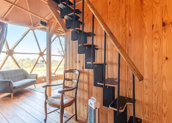 Dome Geodesique Insolite Confort 세르 카스테